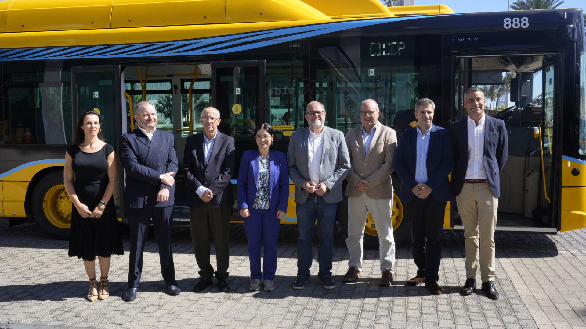 Tíz darab Iveco E-Way midibusszal bővült Las Palmas elektromos flottája 3 579754249 1290327973133422 3529134921535406125 n