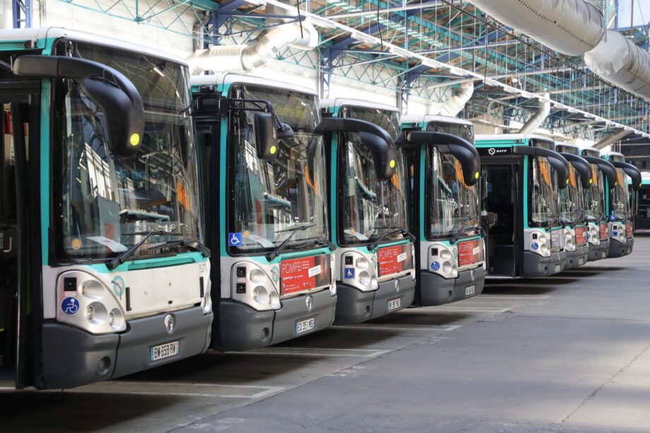 62de3aef4b35b 000 1wx5rc