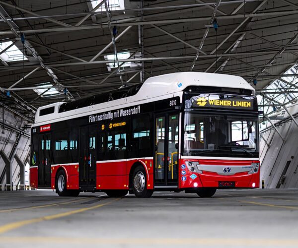 Tíz darab hidrogénüzemű CaetanoBus áll forgalomba a bécsi 39A járaton december elejétől