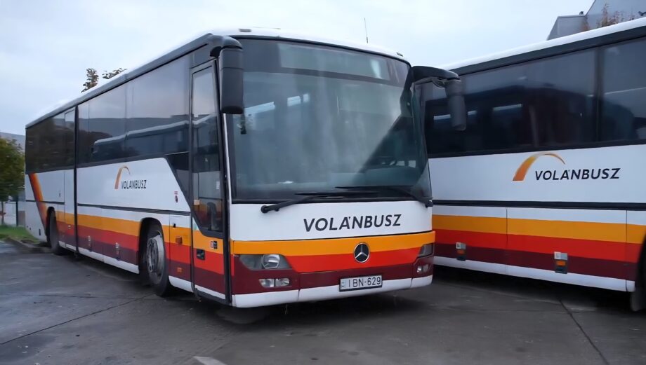 Mercedes-Benz Intourók mennek, Credobus Econellek jönnek