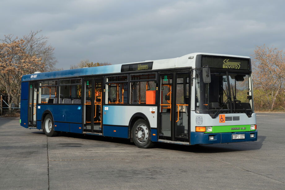 A két ünnep között búcsúzik az Ikarus 412 és Ikarus EAG E91 típusoktól a BKV 9 BPI 007