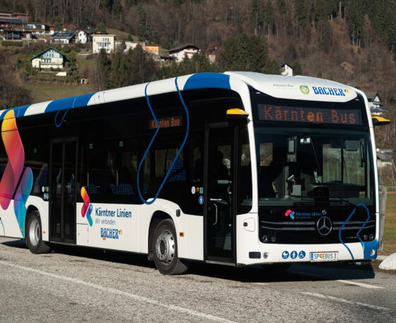 Három vadonatúj Mercedes-Benz eCitaróval bővíti flottáját a karintiai Bacher Reisen
