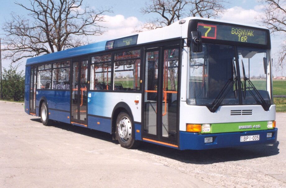 A két ünnep között búcsúzik az Ikarus 412 és Ikarus EAG E91 típusoktól a BKV 2 beolvasas0296