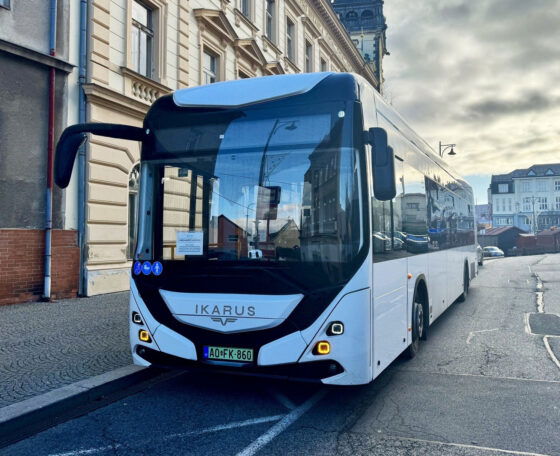 A csehországi Kladnóban teszteli az Arriva az Ikarus 120e egyik demópéldányát
