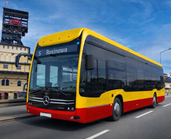 Tizennégy hidrogén hatótávnövelős Mercedes-Benz eCitarót vásárol a lengyelországi Wałbrzych
