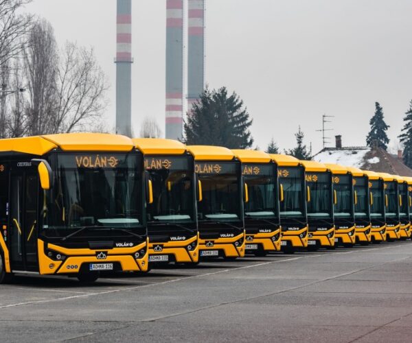 Újabb 120 Credobus Econell Next autóbusz átadása indult el