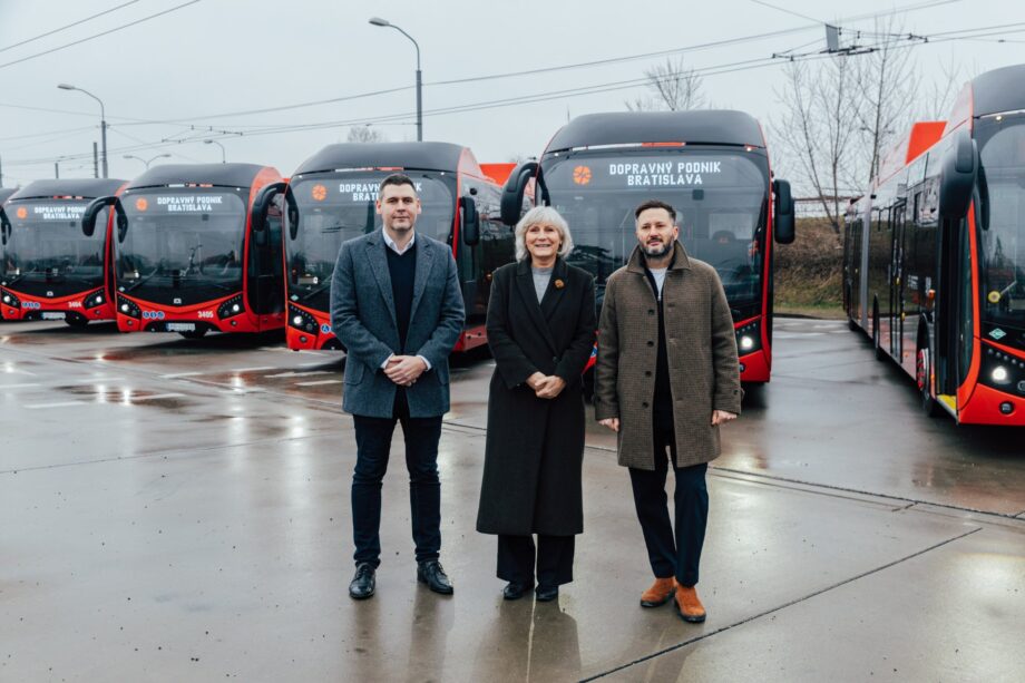 629504318 1483268650184700 5536448696422388576 n