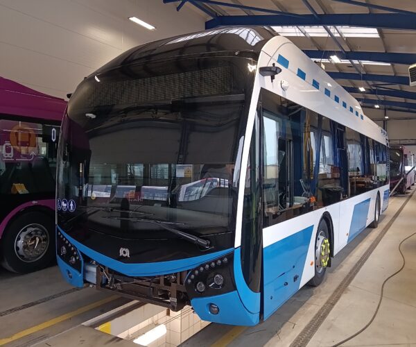 Új Škoda trolibuszokkal indítja újra troliüzemét Tallinn