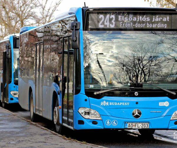 Utasforgalomban a BKV teljes, 65 darabos Mercedes-Benz Citaro K szériája