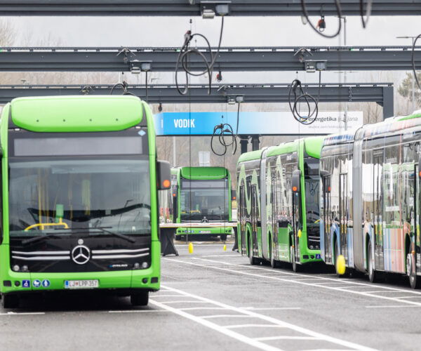 Átadták Szlovénia első hidrogéntöltő állomását Ljubljana elővárosában
