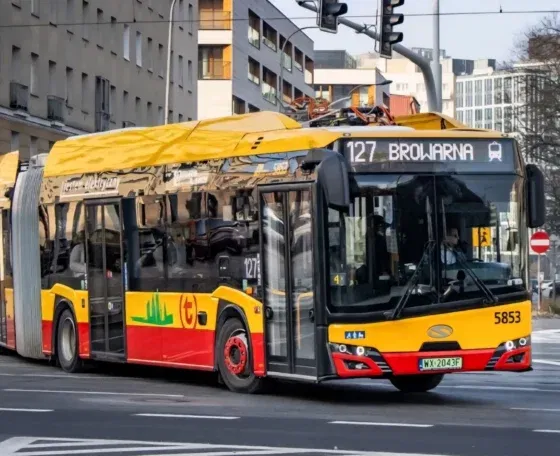 Varsó nem lassít: félezres villanybusz-flotta felé tart a lengyel főváros
